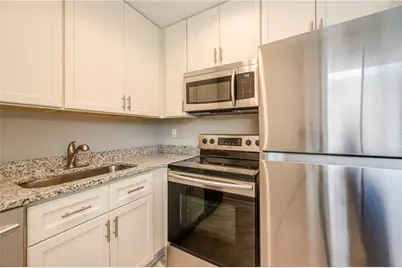 880 Saint Charles Avenue NE #5, Atlanta, GA 30306 - Photo 4