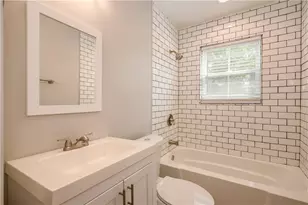 880 St Charles Ave NE, Atlanta, GA 30306 - Photo 8