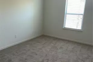 1921 Paxton Ridge Ct, Lilburn, GA 30047 - Photo 18