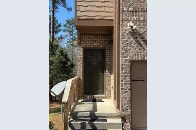 1921 Paxton Ridge Court, Lilburn, GA 30047 - Photo 6