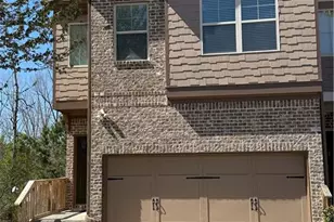 1921 Paxton Ridge Ct, Lilburn, GA 30047 - Photo 4