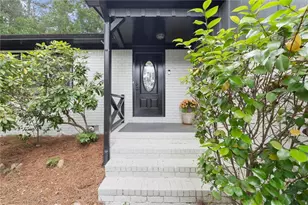 1995 Debra Ln, Marietta, GA 30066 - Photo 2