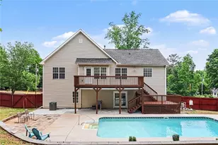 8936 Dornoch Cir, Winston, GA 30187 - Photo 2