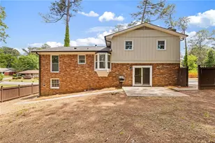 942 Hearthstone Dr, Stone Mountain, GA 30083 - Photo 42