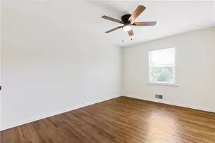942 Hearthstone Dr, Stone Mountain, GA 30083 - Photo 36