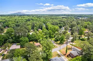 942 Hearthstone Dr, Stone Mountain, GA 30083 - Photo 52