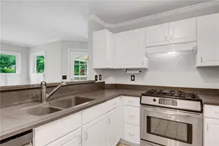612 Sweet Stream Way, Lawrenceville, GA 30044 - Photo 10