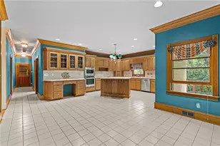 3231 Camp Branch Cir, Buford, GA 30519 - Photo 10