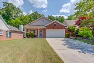 5614 Ashmoore Ct, Flowery Branch, GA 30542 - Photo 2
