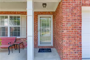 5614 Ashmoore Ct, Flowery Branch, GA 30542 - Photo 4