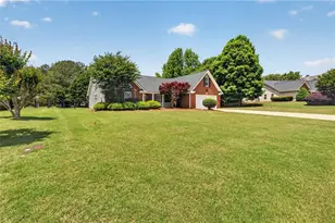 705 Annslee Ct, Loganville, GA 30052 - Photo 6