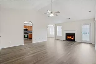 1805 Midcourt Way, McDonough, GA 30252 - Photo 4
