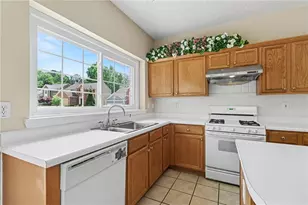 2372 Tallapoosa Dr, Duluth, GA 30097 - Photo 10