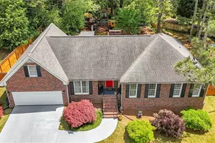 2884 Overwood Ln, Snellville, GA 30078 - Photo 2