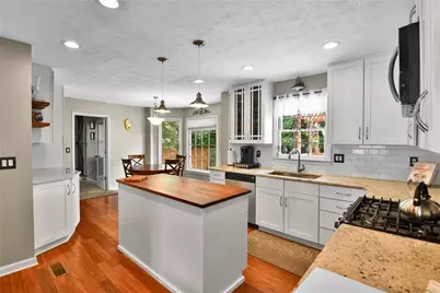 2884 Overwood Lane, Snellville, GA 30078 - Photo 10