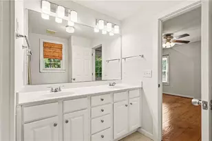 3402 Keswick Ct, Atlanta, GA 30341 - Photo 32