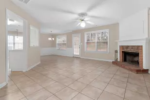 1393 Glenover Way, Marietta, GA 30062 - Photo 6