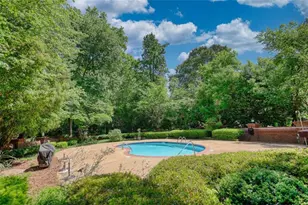 107 Ridley Howard Ct, Decatur, GA 30030 - Photo 4