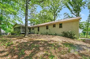 5865 Leah Ln, Powder Springs, GA 30127 - Photo 18