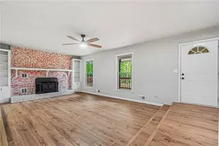 5865 Leah Ln, Powder Springs, GA 30127 - Photo 2