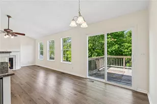 123 River Marsh Ln, Woodstock, GA 30188 - Photo 10