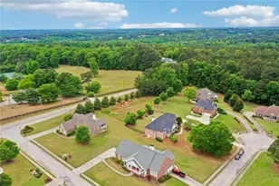 807 Kennedy Ct, Loganville, GA 30052 - Photo 14