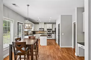 807 Kennedy Ct, Loganville, GA 30052 - Photo 38