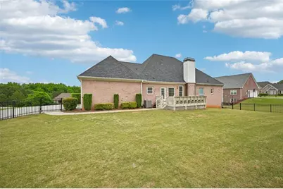 807 Kennedy Court, Loganville, GA 30052 - Photo 18