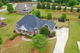 807 Kennedy Ct, Loganville, GA 30052 - Photo 10
