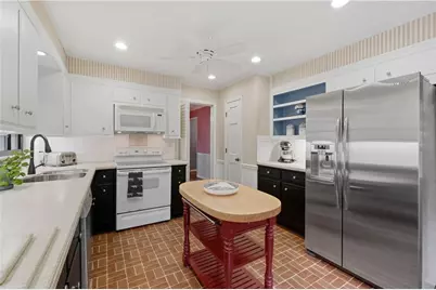 7245 Dunhill Terrace, Atlanta, GA 30328 - Photo 12