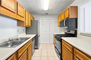 1702 Country Park Dr SE, Smyrna, GA 30080 - Photo 12