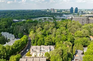 698 Royer Ct, Sandy Springs, GA 30342 - Photo 72