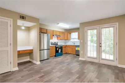6488 Wellington Chase Court, Lithonia, GA 30058 - Photo 8