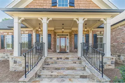 2124 Stonegate Way, Monroe, GA 30656 - Photo 2