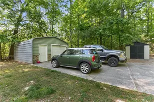 2298 Holly Ct, Cumming, GA 30041 - Photo 32