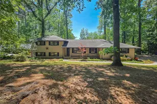 3873 Samaria Ct, Tucker, GA 30084 - Photo 2