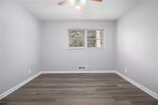 2180 Chester Circle, Conyers, GA 30013 - Photo 20