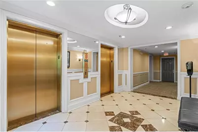 1102 River Green Drive NW, Atlanta, GA 30327 - Photo 2