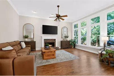 3744 Thunder Way NE, Marietta, GA 30066 - Photo 10