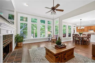 3744 Thunder Way NE, Marietta, GA 30066 - Photo 4