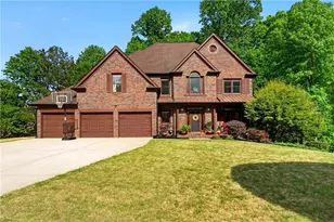 3744 Thunder Way NE, Marietta, GA 30066 - Photo 2