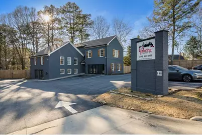 210 W Crossville Road, Roswell, GA 30075 - Photo 2