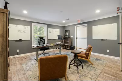 210 W Crossville Road, Roswell, GA 30075 - Photo 24