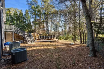 210 W Crossville Road, Roswell, GA 30075 - Photo 34