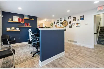 210 W Crossville Road, Roswell, GA 30075 - Photo 12