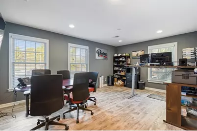 210 W Crossville Road, Roswell, GA 30075 - Photo 14