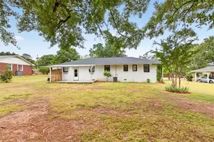 207 Buena Vista St, Winder, GA 30680 - Photo 30