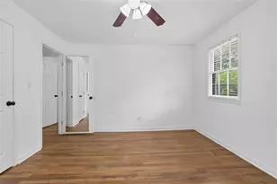 207 Buena Vista St, Winder, GA 30680 - Photo 18