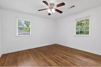 207 Buena Vista Street, Winder, GA 30680 - Photo 16