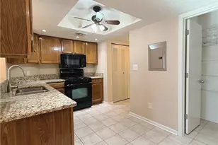 7024 Somerset Cir, Alpharetta, GA 30004 - Photo 8
